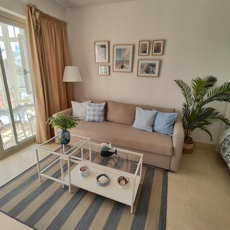 Estudio Puerto De Sotogrande سان روكي المظهر الخارجي الصورة