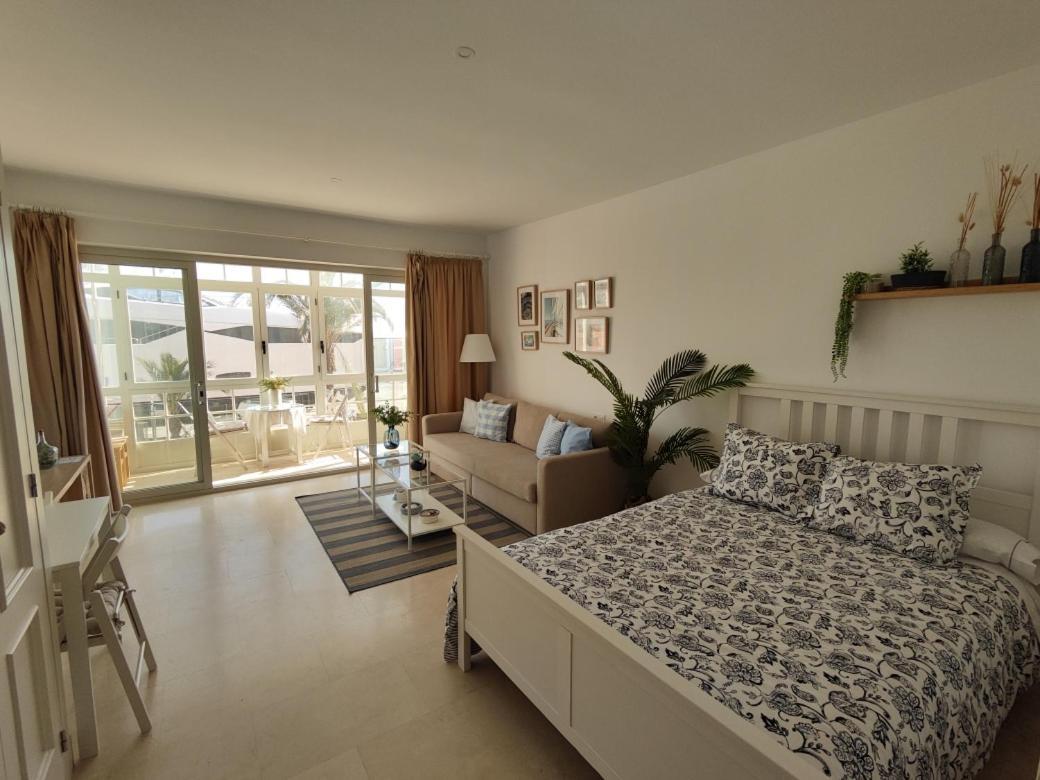 Estudio Puerto De Sotogrande سان روكي المظهر الخارجي الصورة